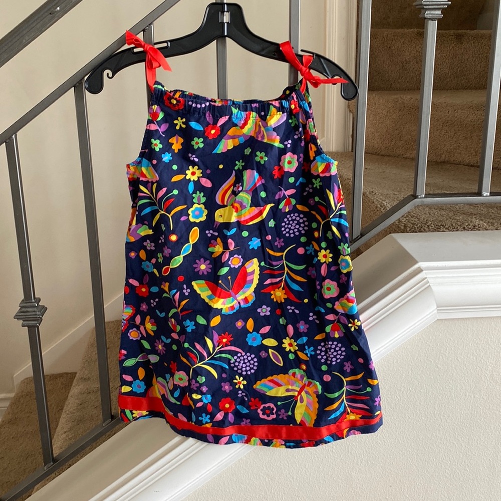 Hanna Andersson sundress, fun, colorful print with ribbon detail, size 120 (6-7)